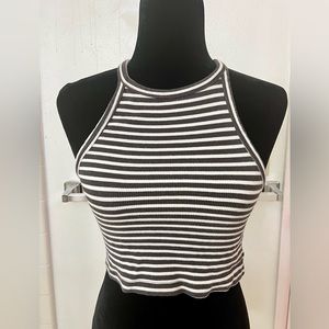 🩶Gray and white striped crop tank by Billabong🩶